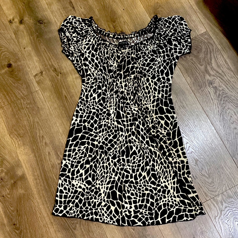 Enfocus Studio brown & cream giraffe print dress